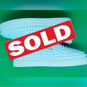 AUTHENTIC CHRISTIAN LOUBOUTIN ROLLER BOAT SUEDE SNEAKERS